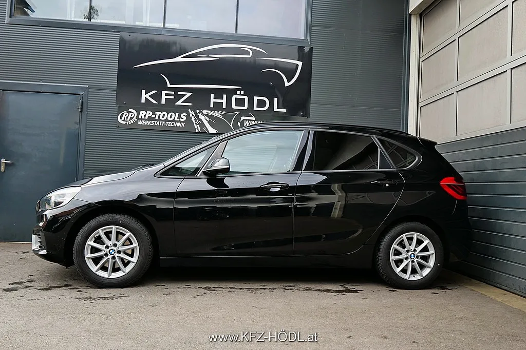 BMW 218d xDrive Active Tourer Advantage Aut. Image 6